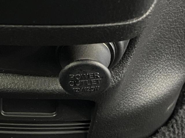 セレナ ハイウェイスターＳ－ＨＶアドバンスドセーフティパック　純正ナビ　全周囲カメラ　両側電動スライドドア　衝突軽減装置　禁煙車　コーナーセンサー　スマートキー　ＬＥＤヘッドライト　ＥＴＣ　クルーズコントロール　オートライト　オートエアコン　アイドリングストップ（38枚目）