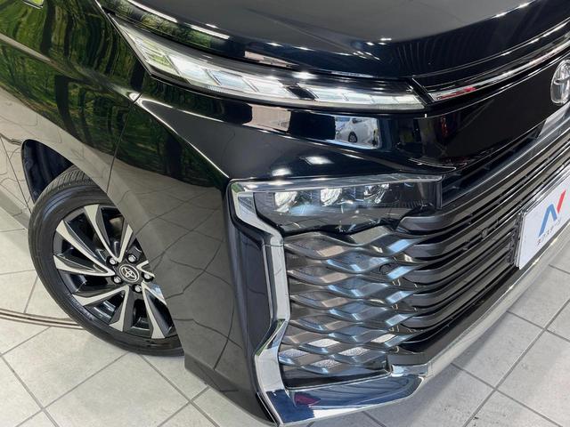 ヴォクシー Ｓ－Ｚ　純正１０型ナビ　バックカメラ　後席モニター　両側電動スライドドア　衝突軽減装置　レーダークルーズ　禁煙車　パワーバックドア　シートヒーター　ハーフレザーシート　ドラレコ　コーナーセンサー　スマートキー（12枚目）