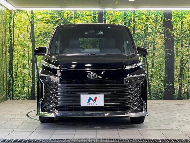 ヴォクシー Ｓ－Ｚ　純正１０型ナビ　バックカメラ　後席モニター　両側電動スライドドア　衝突軽減装置　レーダークルーズ　禁煙車　パワーバックドア　シートヒーター　ハーフレザーシート　ドラレコ　コーナーセンサー　スマートキー（14枚目）
