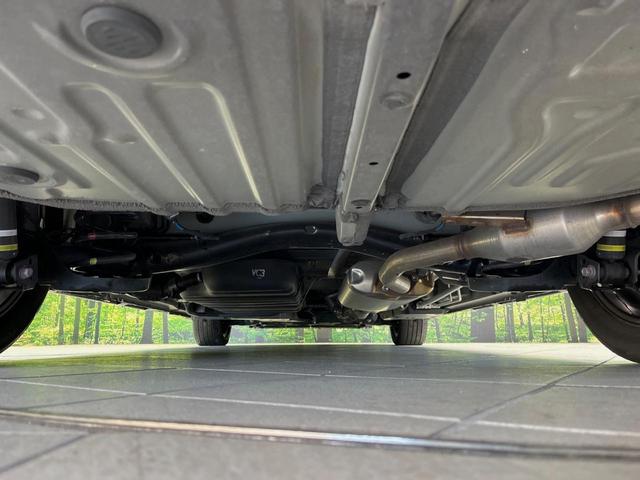 ヴォクシー Ｓ－Ｚ　純正１０型ナビ　バックカメラ　後席モニター　両側電動スライドドア　衝突軽減装置　レーダークルーズ　禁煙車　パワーバックドア　シートヒーター　ハーフレザーシート　ドラレコ　コーナーセンサー　スマートキー（19枚目）