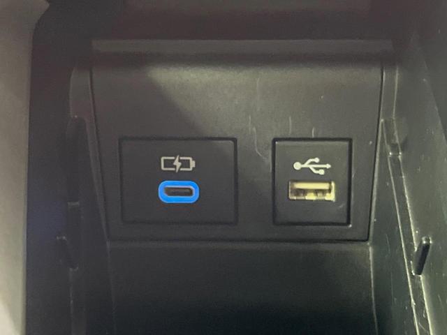 ヴォクシー Ｓ－Ｚ　純正１０型ナビ　バックカメラ　後席モニター　両側電動スライドドア　衝突軽減装置　レーダークルーズ　禁煙車　パワーバックドア　シートヒーター　ハーフレザーシート　ドラレコ　コーナーセンサー　スマートキー（36枚目）