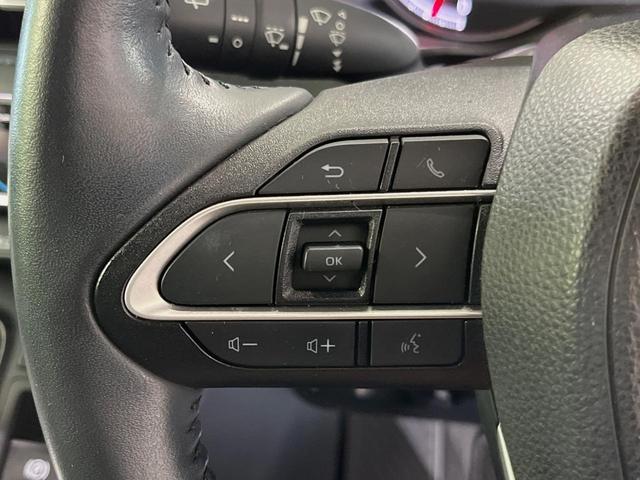 ヴォクシー Ｓ－Ｚ　純正１０型ナビ　バックカメラ　後席モニター　両側電動スライドドア　衝突軽減装置　レーダークルーズ　禁煙車　パワーバックドア　シートヒーター　ハーフレザーシート　ドラレコ　コーナーセンサー　スマートキー（42枚目）