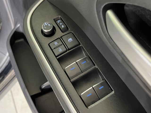 ヴォクシー Ｓ－Ｚ　純正１０型ナビ　バックカメラ　後席モニター　両側電動スライドドア　衝突軽減装置　レーダークルーズ　禁煙車　パワーバックドア　シートヒーター　ハーフレザーシート　ドラレコ　コーナーセンサー　スマートキー（50枚目）