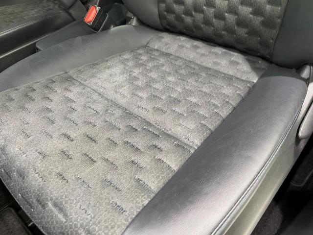 ヴォクシー Ｓ－Ｚ　純正１０型ナビ　バックカメラ　後席モニター　両側電動スライドドア　衝突軽減装置　レーダークルーズ　禁煙車　パワーバックドア　シートヒーター　ハーフレザーシート　ドラレコ　コーナーセンサー　スマートキー（57枚目）