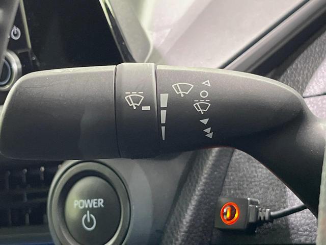 プリウス Ｇ　純正８型ディスプレイオーディオ　バックカメラ　１００Ｖ電源　衝突軽減装置　レーダークルーズ　禁煙車　シートヒーター　コーナーセンサー　スマートキー　ブラインドスポットモニター　ＬＥＤヘッドライト（36枚目）