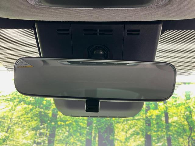 プリウス Ｇ　純正８型ディスプレイオーディオ　バックカメラ　１００Ｖ電源　衝突軽減装置　レーダークルーズ　禁煙車　シートヒーター　コーナーセンサー　スマートキー　ブラインドスポットモニター　ＬＥＤヘッドライト（41枚目）