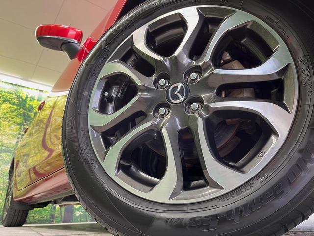 デミオ ＸＤツーリング　マツダコネクトナビ　ヘッドアップディスプレイ　衝突軽減装置　ＥＴＣ　スマートキー　ＬＥＤヘッド　純正１６インチアルミ　クルーズコントロール　オートエアコン　パドルシフト　オートライト　車線逸脱警報（13枚目）