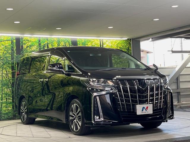 高透明度のガラス皮膜で撥水はもちろん、上質なツヤ・光沢を実現。紫外線や酸性雨から大切な愛車を保護し、色あせ・劣化を防止。「弾スプラッシュコート」、「弾プリミッサコート」からお選びいただけます。