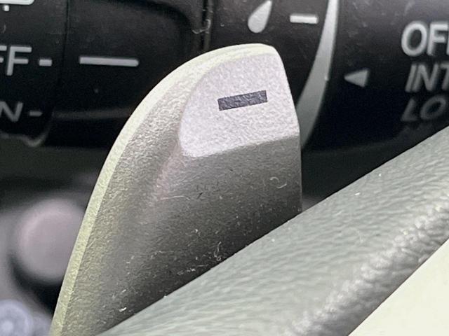 ステップワゴンスパーダ Z 純正9型ナビ バックカメラ ETC 両側電動スライドドア HIDヘッド 純正16インチアルミ 革巻きステアリング オートエアコン スマートキー パドルシフト アイドリングストップ プライバシーガラス(26枚目)