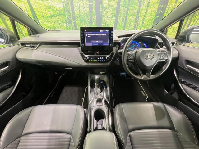 カローラツーリング ハイブリッド　ダブルバイビー　純正９型ディスプレイ　バックカメラ　衝突軽減装置　レーダークルーズ　禁煙車　ハーフレザーシート　ドラレコ　コーナーセンサー　スマートキー　ＬＥＤヘッド　オートハイビーム　車線逸脱警報（2枚目）