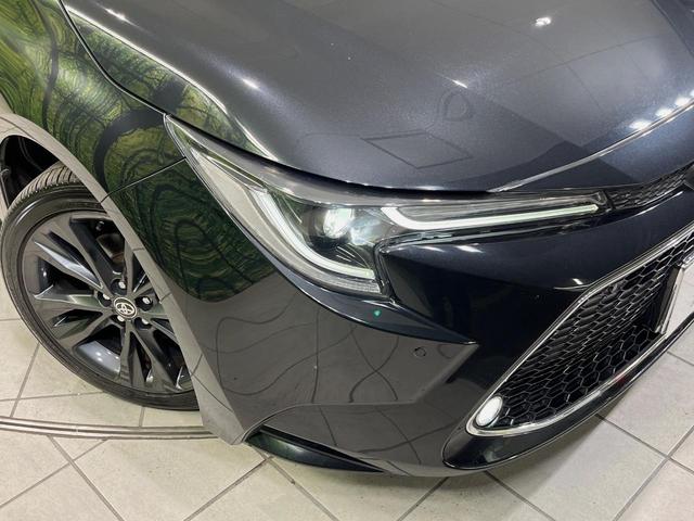 カローラツーリング ハイブリッド　ダブルバイビー　純正９型ディスプレイ　バックカメラ　衝突軽減装置　レーダークルーズ　禁煙車　ハーフレザーシート　ドラレコ　コーナーセンサー　スマートキー　ＬＥＤヘッド　オートハイビーム　車線逸脱警報（13枚目）