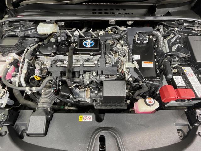 カローラツーリング ハイブリッド　ダブルバイビー　純正９型ディスプレイ　バックカメラ　衝突軽減装置　レーダークルーズ　禁煙車　ハーフレザーシート　ドラレコ　コーナーセンサー　スマートキー　ＬＥＤヘッド　オートハイビーム　車線逸脱警報（18枚目）