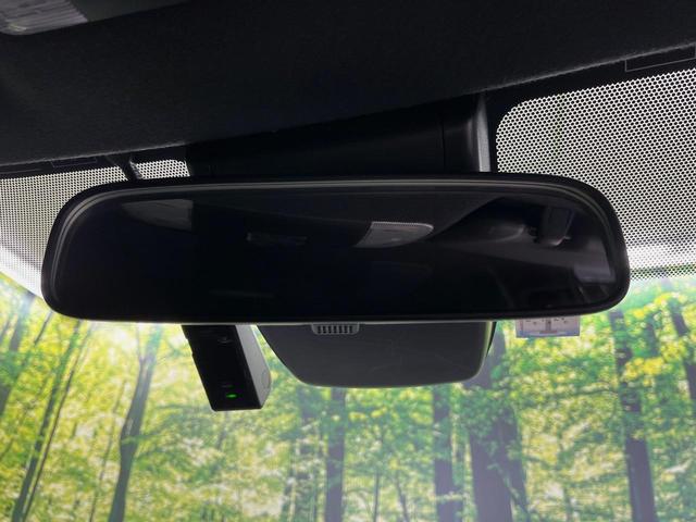 カローラツーリング ハイブリッド　ダブルバイビー　純正９型ディスプレイ　バックカメラ　衝突軽減装置　レーダークルーズ　禁煙車　ハーフレザーシート　ドラレコ　コーナーセンサー　スマートキー　ＬＥＤヘッド　オートハイビーム　車線逸脱警報（34枚目）