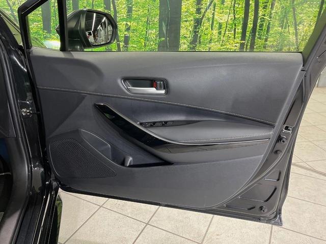 カローラツーリング ハイブリッド　ダブルバイビー　純正９型ディスプレイ　バックカメラ　衝突軽減装置　レーダークルーズ　禁煙車　ハーフレザーシート　ドラレコ　コーナーセンサー　スマートキー　ＬＥＤヘッド　オートハイビーム　車線逸脱警報（38枚目）