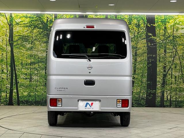 クリッパーバン ＤＸ　ＧＬパッケージ　届出済未使用車　衝突軽減装置　シートヒーター　アイドリングストップ　コーナーセンサー　ＬＥＤヘッド　オートハイビーム　車線逸脱警報　オートライト　横滑り防止装置（15枚目）