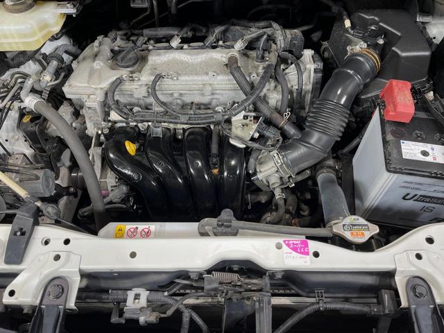 ヴォクシー ZS 煌II 純正9型ナビ バックカメラ 両側電動スライドドア 衝突軽減装置 禁煙車 コーナーセンサー スマートキー LEDヘッドライト ETC クルーズコントロール オートマチックハイビーム 車線逸脱警報(18枚目)