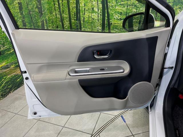 アクア Ｇ　８型ＢＩＧ－Ｘナビ　バックカメラ　禁煙車　スマートキー　ＥＴＣ　オートライト　オートエアコン　革巻きハンドル　電動格納ミラー　パワーウィンドウ　盗難防止装置　プライバシーガラス　横滑り防止装置（35枚目）