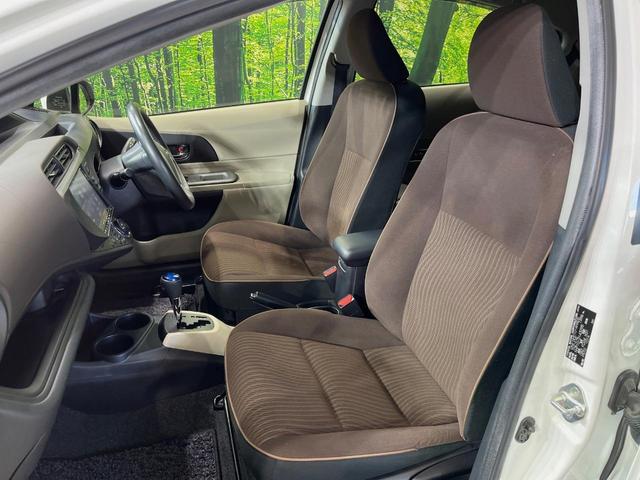 アクア Ｇ　８型ＢＩＧ－Ｘナビ　バックカメラ　禁煙車　スマートキー　ＥＴＣ　オートライト　オートエアコン　革巻きハンドル　電動格納ミラー　パワーウィンドウ　盗難防止装置　プライバシーガラス　横滑り防止装置（37枚目）