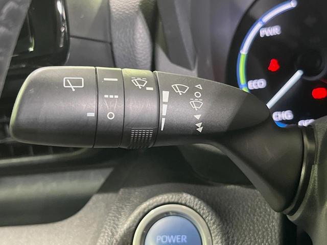 ヤリスクロス ハイブリッドＺ　純正８型ナビ　全周囲カメラ　衝突軽減装置　レーダークルーズ　禁煙車　２トーンカラ　シートヒーター　ハーフレザーシート　パワーシート　コーナーセンサー　スマートキー　ＥＴＣ　ブラインドスポットモニター（39枚目）