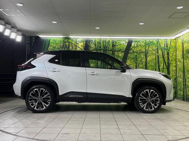 ヤリスクロス ハイブリッドＺ　純正８型ナビ　全周囲カメラ　衝突軽減装置　レーダークルーズ　禁煙車　２トーンカラ　シートヒーター　ハーフレザーシート　パワーシート　コーナーセンサー　スマートキー　ＥＴＣ　ブラインドスポットモニター（58枚目）