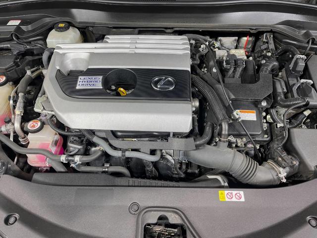 UX UX250h バージョンC メーカー10型ナビ 全周囲カメラ 衝突軽減装置 レーダークルーズ 禁煙車 パワーバックドア 合皮シート ドラレコ コーナーセンサー スマートキー LEDヘッド ETC2.0 ブラインドスポットモニター(18枚目)