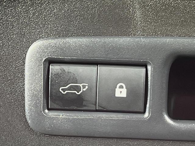 UX UX250h バージョンC メーカー10型ナビ 全周囲カメラ 衝突軽減装置 レーダークルーズ 禁煙車 パワーバックドア 合皮シート ドラレコ コーナーセンサー スマートキー LEDヘッド ETC2.0 ブラインドスポットモニター(27枚目)