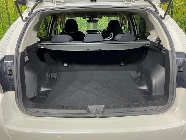 インプレッサスポーツ ２．０ｉ－Ｌアイサイト　純正８型ナビ　バックカメラ　衝突軽減装置　レーダークルーズ　禁煙車　コーナーセンサー　スマートキー　ＬＥＤヘッドライト　ＥＴＣ　ブラインドスポットモニター　車線逸脱警報　オートライト　オートエアコン（10枚目）