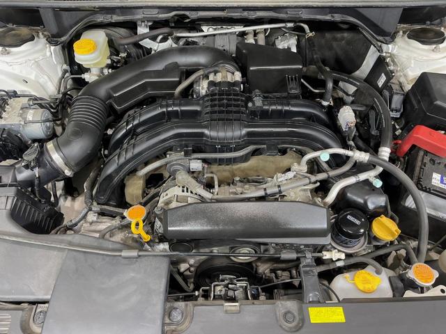 インプレッサスポーツ ２．０ｉ－Ｌアイサイト　純正８型ナビ　バックカメラ　衝突軽減装置　レーダークルーズ　禁煙車　コーナーセンサー　スマートキー　ＬＥＤヘッドライト　ＥＴＣ　ブラインドスポットモニター　車線逸脱警報　オートライト　オートエアコン（18枚目）