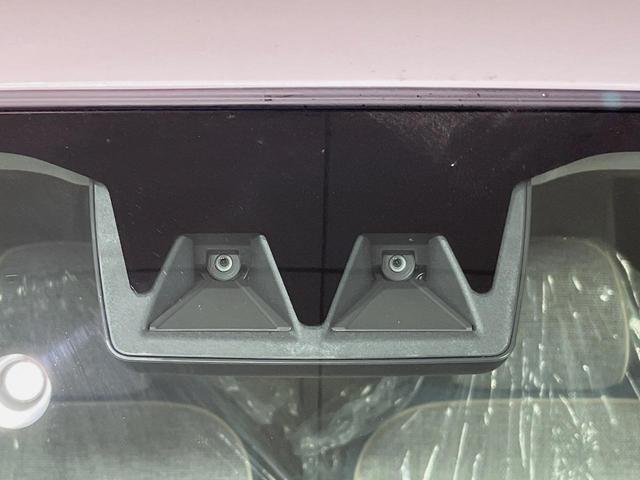 ムーヴキャンバス ストライプスＧ　届出済未使用車　純正９型ディスプレイオーディオ　バックカメラ　両側電動スライドドア　衝突軽減装置　シートヒーター　コーナーセンサー　スマートキー　ＬＥＤヘッドライト　オートハイビーム　車線逸脱警報（6枚目）