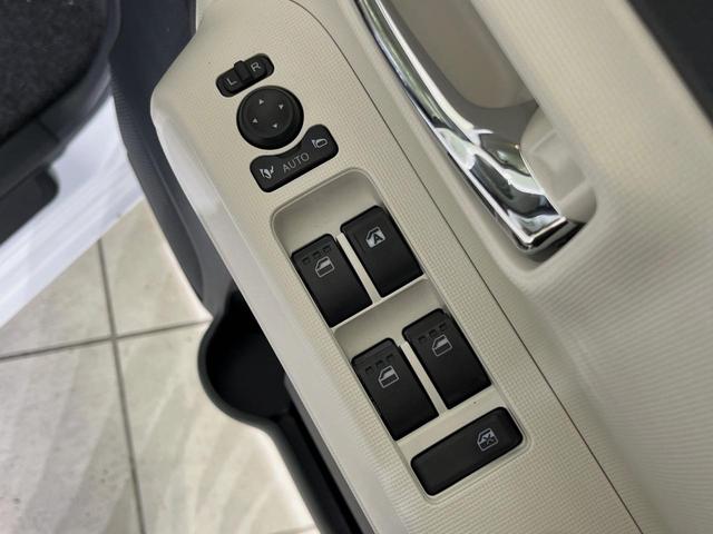 ムーヴキャンバス ストライプスＧ　届出済未使用車　純正９型ディスプレイオーディオ　バックカメラ　両側電動スライドドア　衝突軽減装置　シートヒーター　コーナーセンサー　スマートキー　ＬＥＤヘッドライト　オートハイビーム　車線逸脱警報（41枚目）