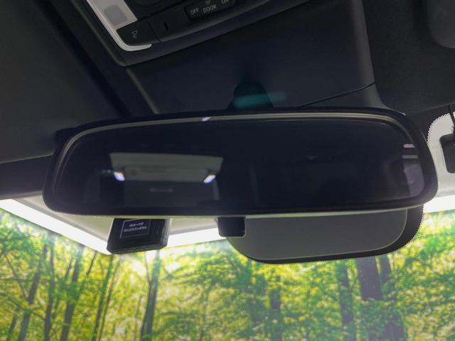 ステップワゴン ｅ：ＨＥＶスパーダ　純正１１型ナビ　バックカメラ　後席モニター　両側電動スライドドア　衝突軽減装置　禁煙車　パワーバックドア　シートヒーター　ハーフレザーシート　前後ドラレコ　コーナーセンサー　スマートキー　ＥＴＣ（45枚目）