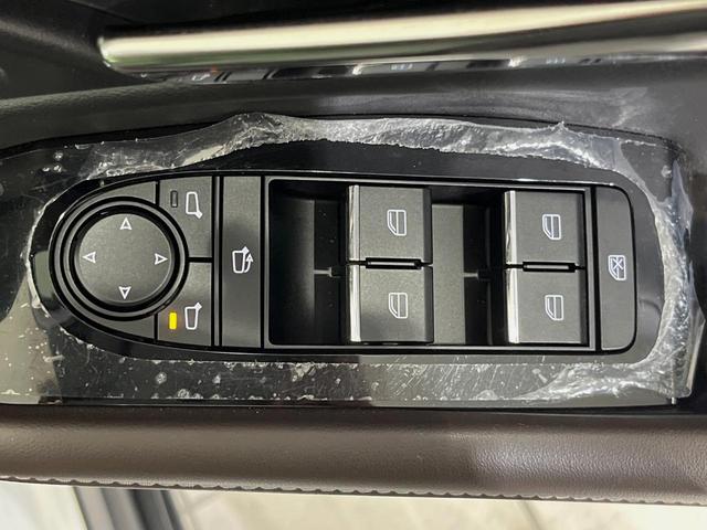 ＣＸ－３０ ＸＤ　Ｌパッケージ　１０型マツダコネクト　全周囲カメラ　衝突軽減装置　レーダークルーズ　禁煙車　パワーバックドア　革シート　シートヒーター　前後ドラレコ　コーナーセンサー　スマートキー　ブラインドスポットモニター（38枚目）