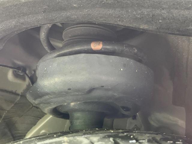 ノア ハイブリッドＳ－Ｚ　純正１０型ナビ　バックカメラ　両側電動スライドドア　１００Ｖ電源　衝突軽減装置　レーダークルーズ　禁煙車　シートヒーター　ハーフレザーシート　ドラレコ　コーナーセンサー　スマートキー　ＥＴＣ２．０（20枚目）