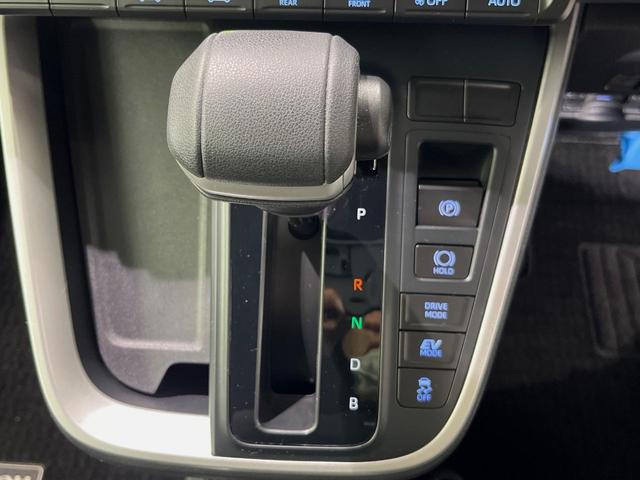 ノア ハイブリッドＳ－Ｚ　純正１０型ナビ　バックカメラ　両側電動スライドドア　１００Ｖ電源　衝突軽減装置　レーダークルーズ　禁煙車　シートヒーター　ハーフレザーシート　ドラレコ　コーナーセンサー　スマートキー　ＥＴＣ２．０（21枚目）