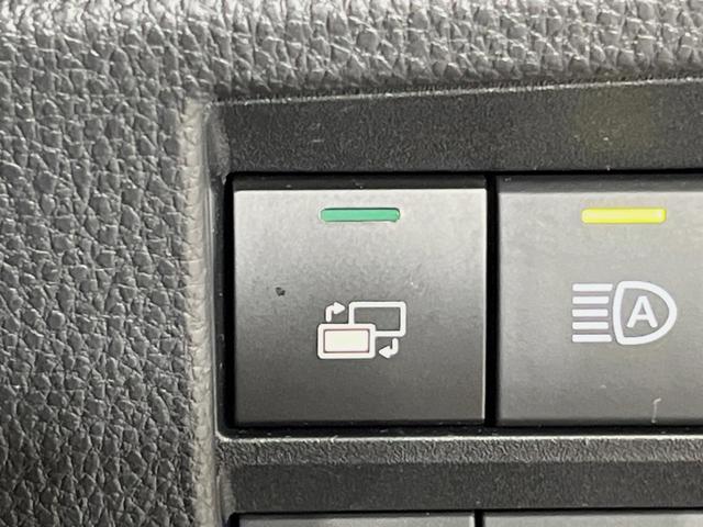 ノア ハイブリッドＳ－Ｚ　純正１０型ナビ　バックカメラ　両側電動スライドドア　１００Ｖ電源　衝突軽減装置　レーダークルーズ　禁煙車　シートヒーター　ハーフレザーシート　ドラレコ　コーナーセンサー　スマートキー　ＥＴＣ２．０（29枚目）