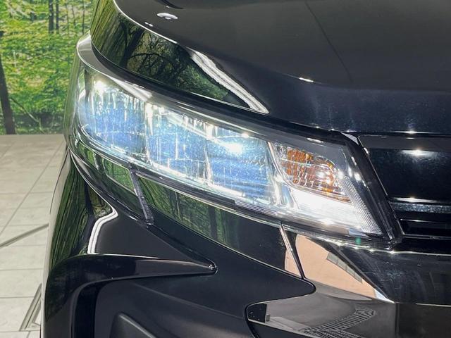 ノア ハイブリッドＳ－Ｚ　純正１０型ナビ　バックカメラ　両側電動スライドドア　１００Ｖ電源　衝突軽減装置　レーダークルーズ　禁煙車　シートヒーター　ハーフレザーシート　ドラレコ　コーナーセンサー　スマートキー　ＥＴＣ２．０（51枚目）