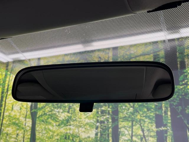 プリウス Ｇツーリングセレクション　ＳＤナビ　バックカメラ　スマートキー　ＬＥＤヘッドライト　ＥＴＣ　クルーズコントロール　純正１７インチアルミホイール　オートライト　オートエアコン　革巻きハンドル　フォグランプ　横滑り防止装置（44枚目）