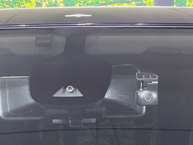 セレナ ｅ－パワー　ハイウェイスターＶ　純正１０型ナビ　全周囲カメラ　後席モニター　両側電動スライドドア　衝突軽減装置　プロパイロット　禁煙車　ドラレコ　コーナーセンサー　スマートキー　デジタルインナーミラー　ＬＥＤヘッドライト　ＥＴＣ（6枚目）
