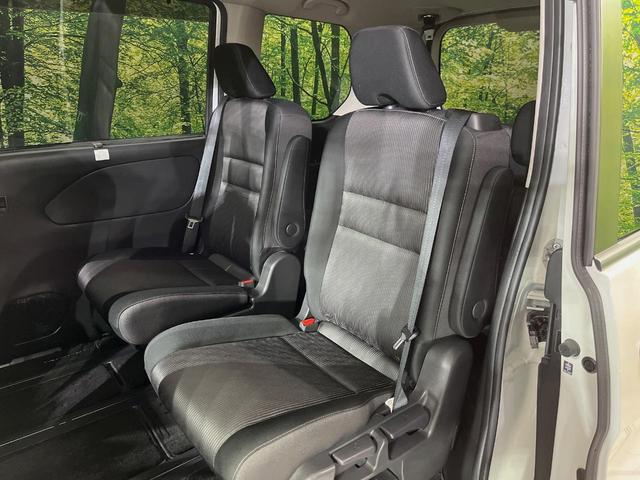 セレナ ｅ－パワー　ハイウェイスターＶ　純正１０型ナビ　全周囲カメラ　後席モニター　両側電動スライドドア　衝突軽減装置　プロパイロット　禁煙車　ドラレコ　コーナーセンサー　スマートキー　デジタルインナーミラー　ＬＥＤヘッドライト　ＥＴＣ（48枚目）