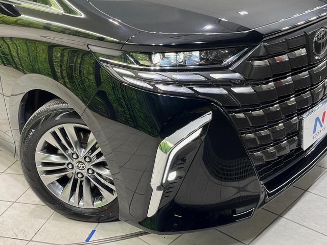 アルファードハイブリッド Z パノラマルーフ ユニバーサルステップ 純正14型ナビ 後席モニター 全周囲カメラ 両側電動スライドドア 100V電源 衝突軽減装置 ステアリングヒーター デジタルインナーミラー 置くだけ充電(12枚目)