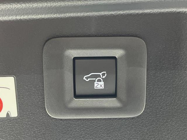 アルファードハイブリッド Z パノラマルーフ ユニバーサルステップ 純正14型ナビ 後席モニター 全周囲カメラ 両側電動スライドドア 100V電源 衝突軽減装置 ステアリングヒーター デジタルインナーミラー 置くだけ充電(48枚目)