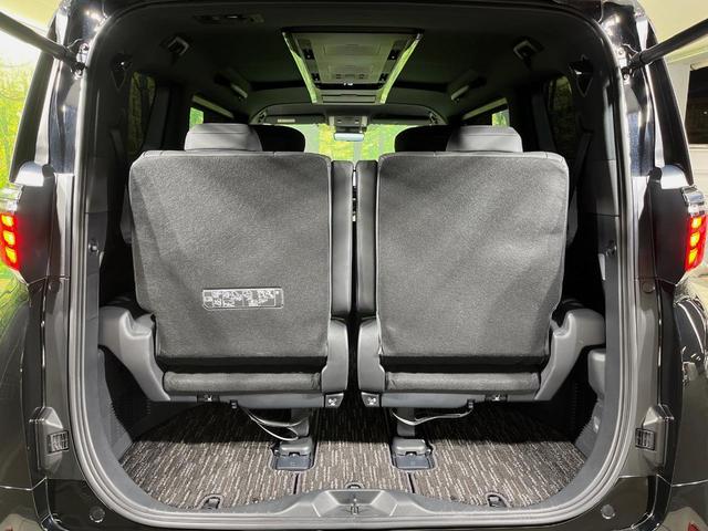 アルファードハイブリッド Z パノラマルーフ ユニバーサルステップ 純正14型ナビ 後席モニター 全周囲カメラ 両側電動スライドドア 100V電源 衝突軽減装置 ステアリングヒーター デジタルインナーミラー 置くだけ充電(62枚目)