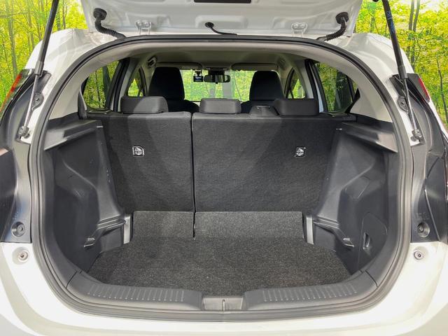 アクア Z 純正10型ディスプレイオーディオ バックカメラ 100V電源 衝突軽減装置 レーダークルーズ 禁煙車 ドラレコ コーナーセンサー スマートキー ブラインドスポットモニター ETC LEDヘッドライト(10枚目)