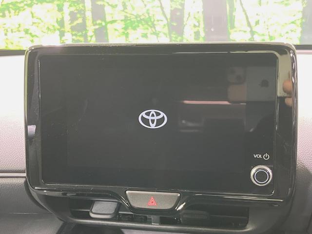 ヤリスクロス ハイブリッドＺ　純正８型ディスプレイオーディオ　全周囲カメラ　衝突軽減装置　レーダークルーズ　禁煙車　ハーフレザーシート　パワーシート　ドラレコ　コーナーセンサー　スマートキー　ＬＥＤヘッド　ＥＴＣ　オートライト（3枚目）