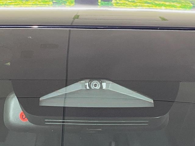 ヤリスクロス ハイブリッドＺ　純正８型ディスプレイオーディオ　全周囲カメラ　衝突軽減装置　レーダークルーズ　禁煙車　ハーフレザーシート　パワーシート　ドラレコ　コーナーセンサー　スマートキー　ＬＥＤヘッド　ＥＴＣ　オートライト（5枚目）