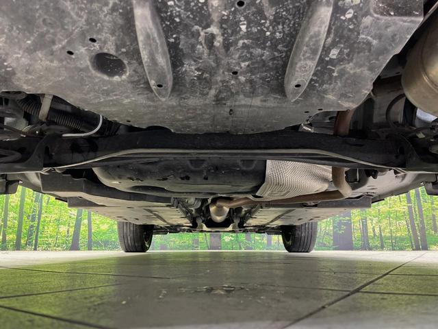 ヤリスクロス ハイブリッドＺ　純正８型ディスプレイオーディオ　全周囲カメラ　衝突軽減装置　レーダークルーズ　禁煙車　ハーフレザーシート　パワーシート　ドラレコ　コーナーセンサー　スマートキー　ＬＥＤヘッド　ＥＴＣ　オートライト（19枚目）