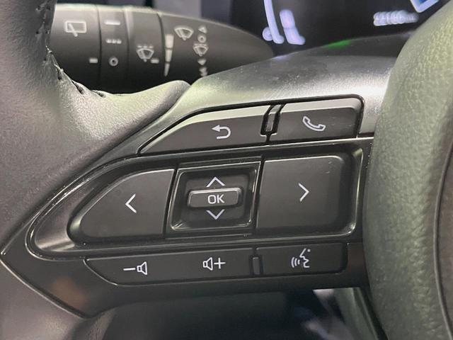 ヤリスクロス ハイブリッドＺ　純正８型ディスプレイオーディオ　全周囲カメラ　衝突軽減装置　レーダークルーズ　禁煙車　ハーフレザーシート　パワーシート　ドラレコ　コーナーセンサー　スマートキー　ＬＥＤヘッド　ＥＴＣ　オートライト（26枚目）