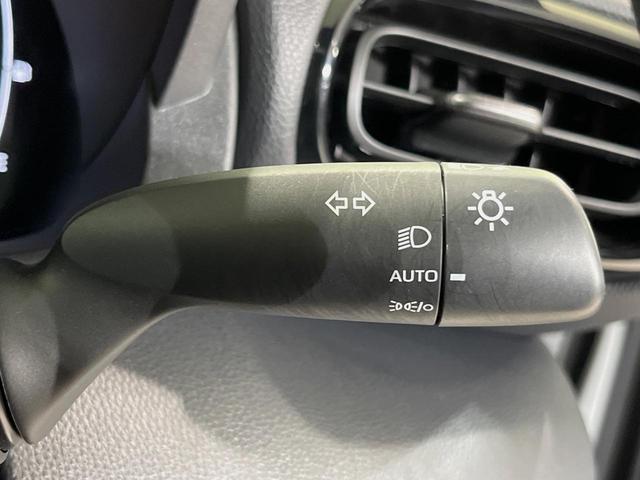 ヤリスクロス ハイブリッドＺ　純正８型ディスプレイオーディオ　全周囲カメラ　衝突軽減装置　レーダークルーズ　禁煙車　ハーフレザーシート　パワーシート　ドラレコ　コーナーセンサー　スマートキー　ＬＥＤヘッド　ＥＴＣ　オートライト（29枚目）