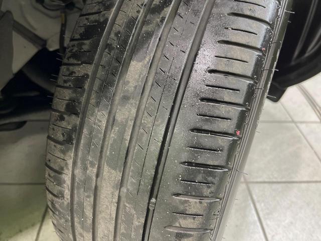 ヤリスクロス ハイブリッドＺ　純正８型ディスプレイオーディオ　全周囲カメラ　衝突軽減装置　レーダークルーズ　禁煙車　ハーフレザーシート　パワーシート　ドラレコ　コーナーセンサー　スマートキー　ＬＥＤヘッド　ＥＴＣ　オートライト（60枚目）