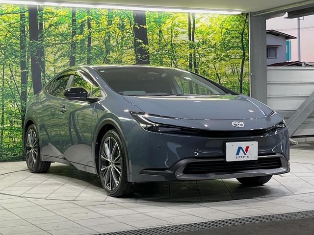 プリウス Ｇ　純正８型ディスプレイオーディオ　全周囲カメラ　１００Ｖ電源　衝突軽減装置　ドラレコ　ＥＴＣ　ＬＥＤヘッド　電動パーキングブレーキ　スマートキー　シートヒーター　レーダークルーズ　純正１９インチアルミ（16枚目）
